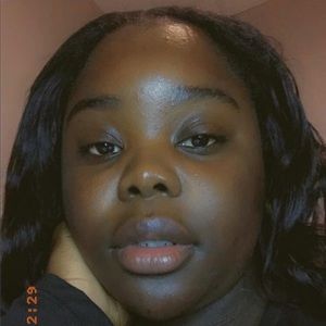 Meet your Posher, Roshanda